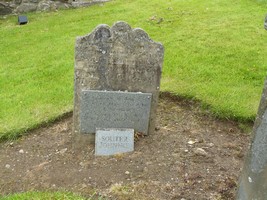Souter Johnnie's grave
