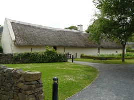 Rear of Burns Cottage