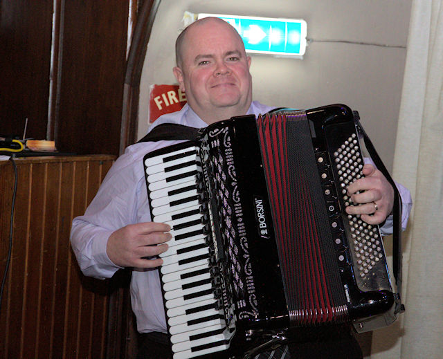 Andy Gordon accordion